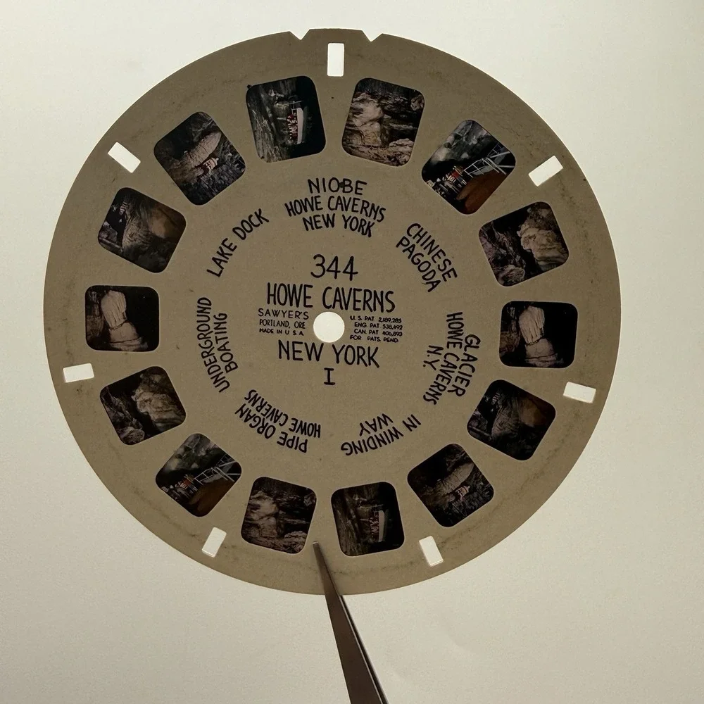 VTG Sawyer's View-Master Reel Howe Caverns‎ New York 1/2 1950's